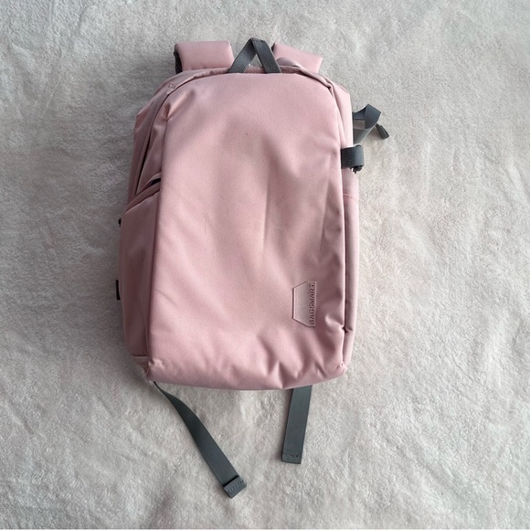 BAGSMART Camera Bag Backpack Case 13 Inch Laptop Pink Waterproof Rain Cover - Picture 2 of 10